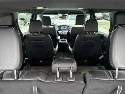 2025 Chrysler Pacifica Select 4dr Mini Van