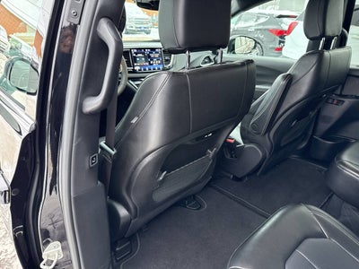2025 Chrysler Pacifica Select 4dr Mini Van