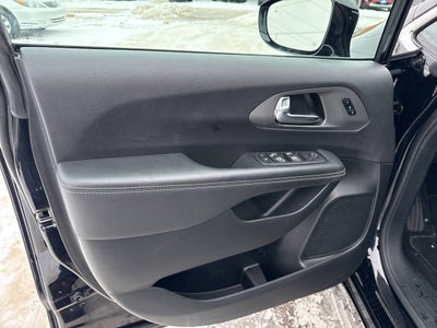 2025 Chrysler Pacifica Select 4dr Mini Van