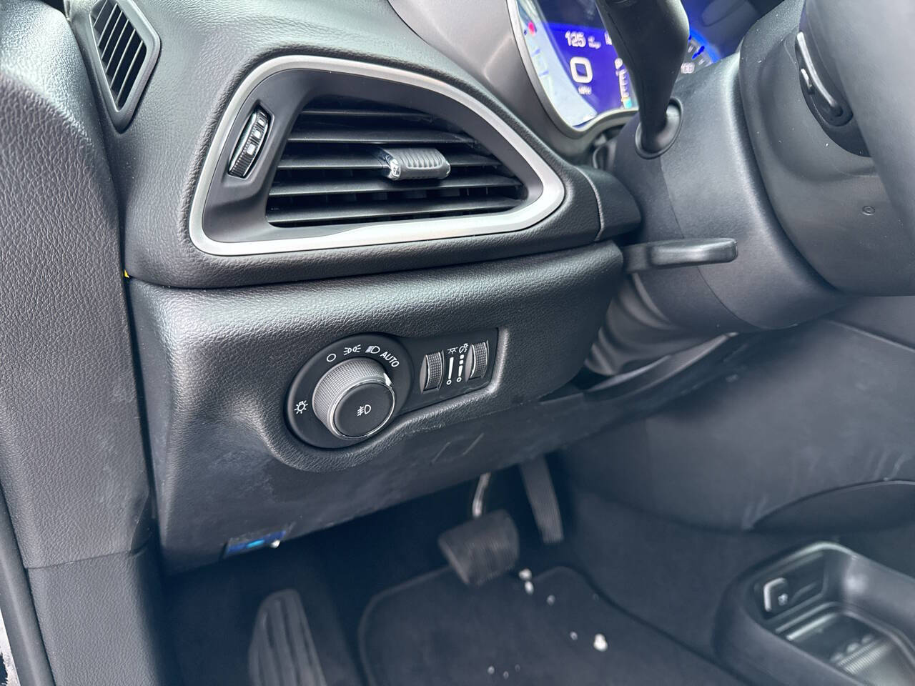 2025 Chrysler Pacifica Select 4dr Mini Van