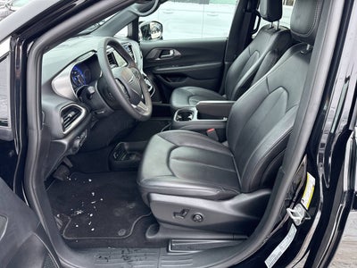 2025 Chrysler Pacifica Select 4dr Mini Van