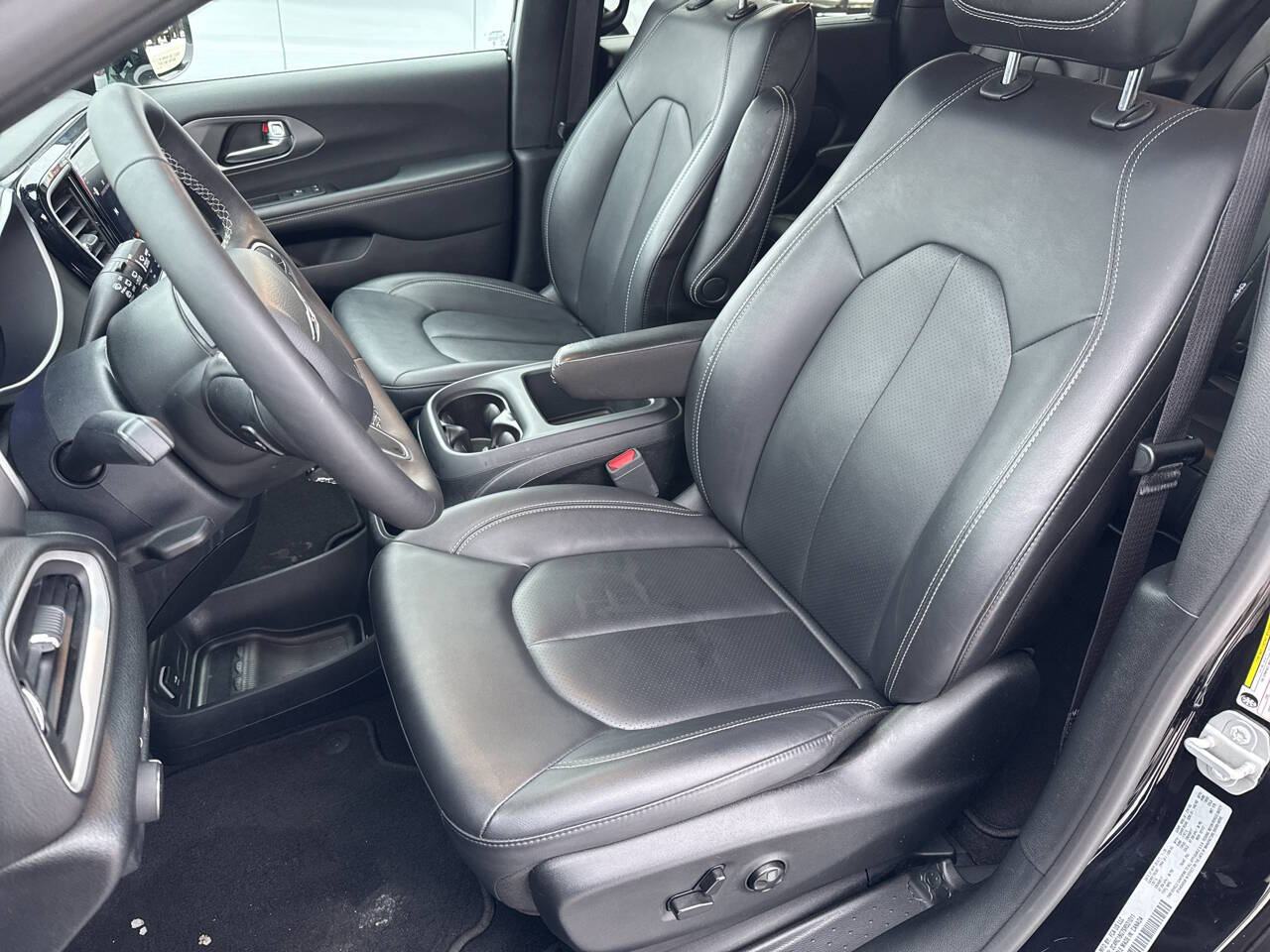 2025 Chrysler Pacifica Select 4dr Mini Van