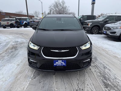 2025 Chrysler Pacifica Select 4dr Mini Van