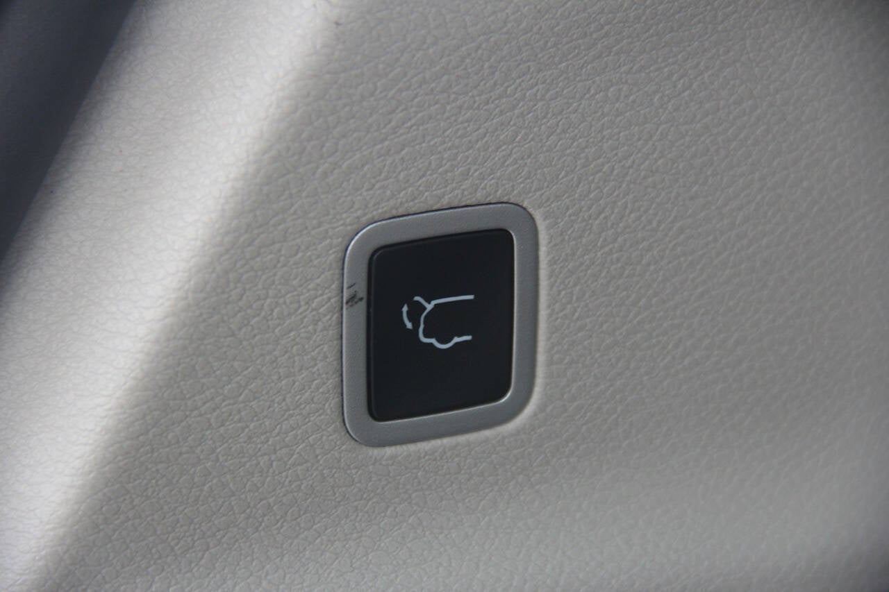 2024 Chrysler Pacifica Touring L 4dr Mini Van