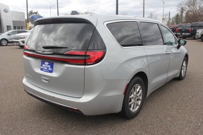 2024 Chrysler Pacifica Touring L 4dr Mini Van