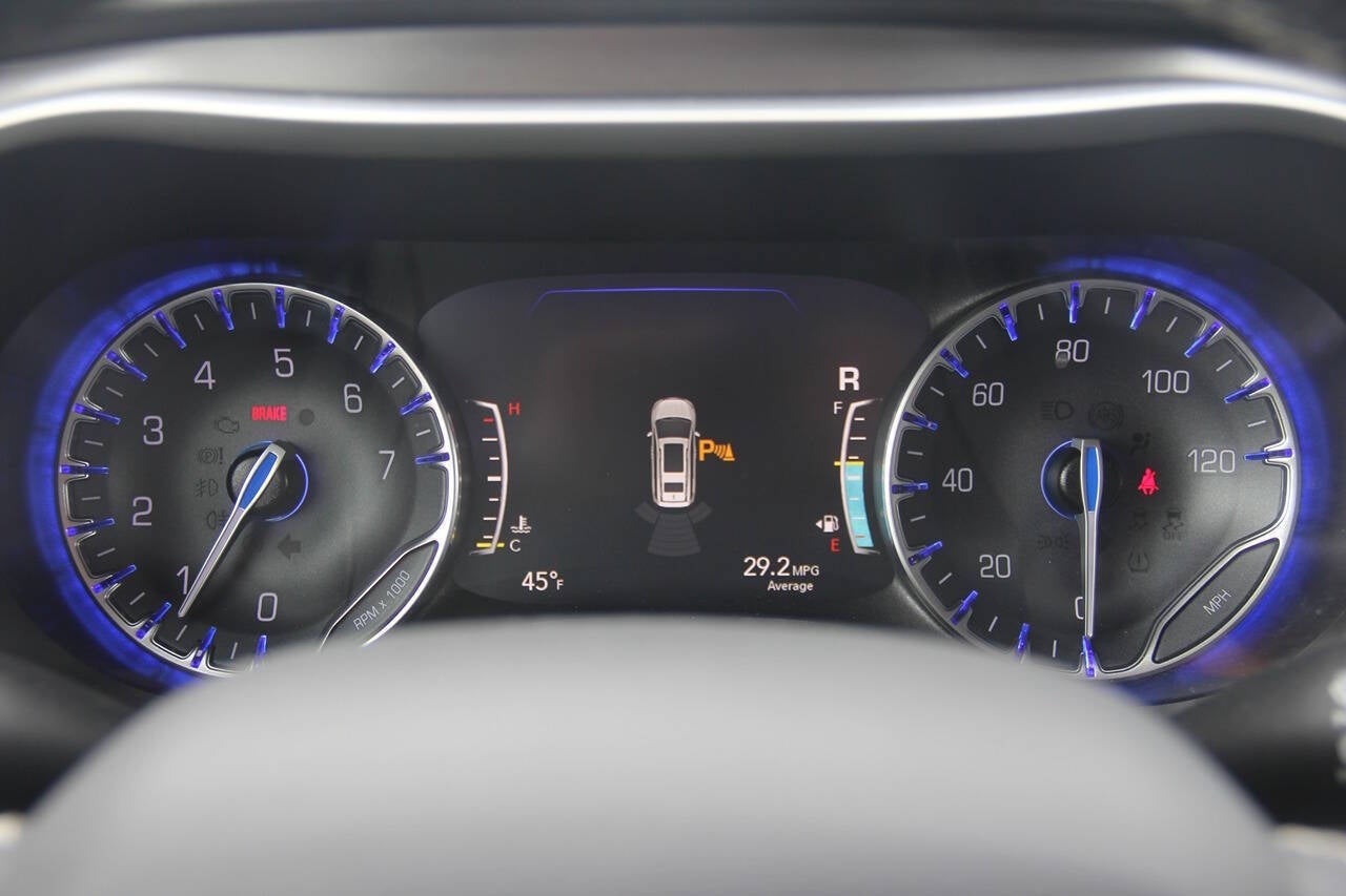 2024 Chrysler Pacifica Touring L 4dr Mini Van