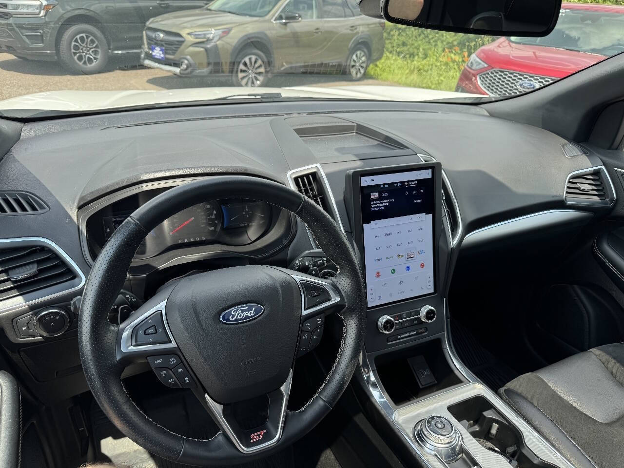 2022 Ford Edge ST AWD 4dr Crossover