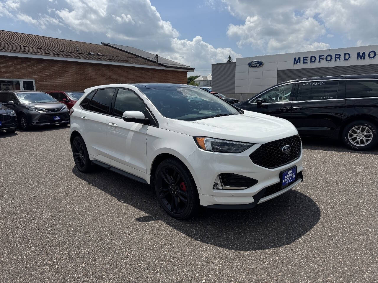 2022 Ford Edge ST AWD 4dr Crossover