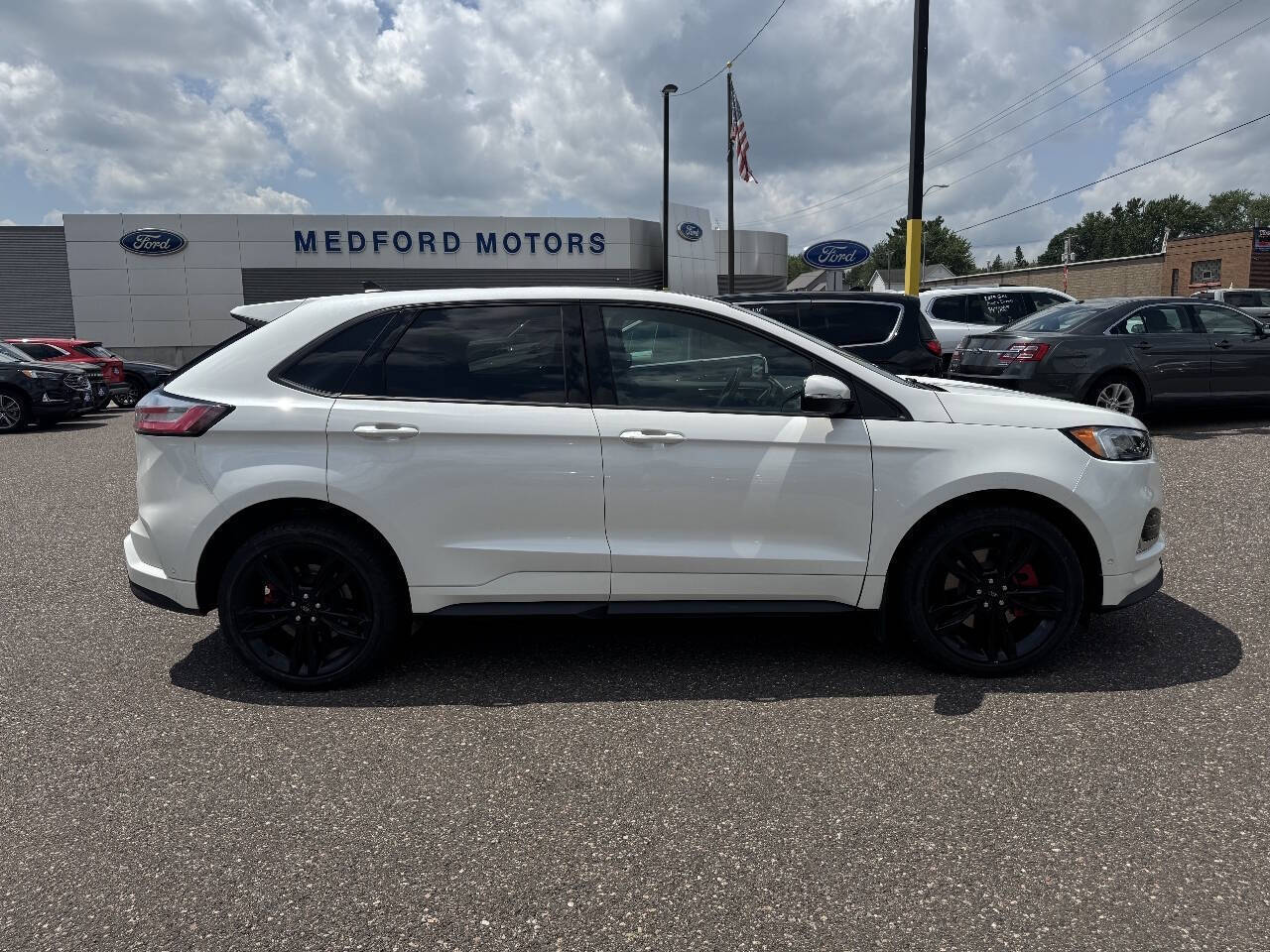 2022 Ford Edge ST AWD 4dr Crossover