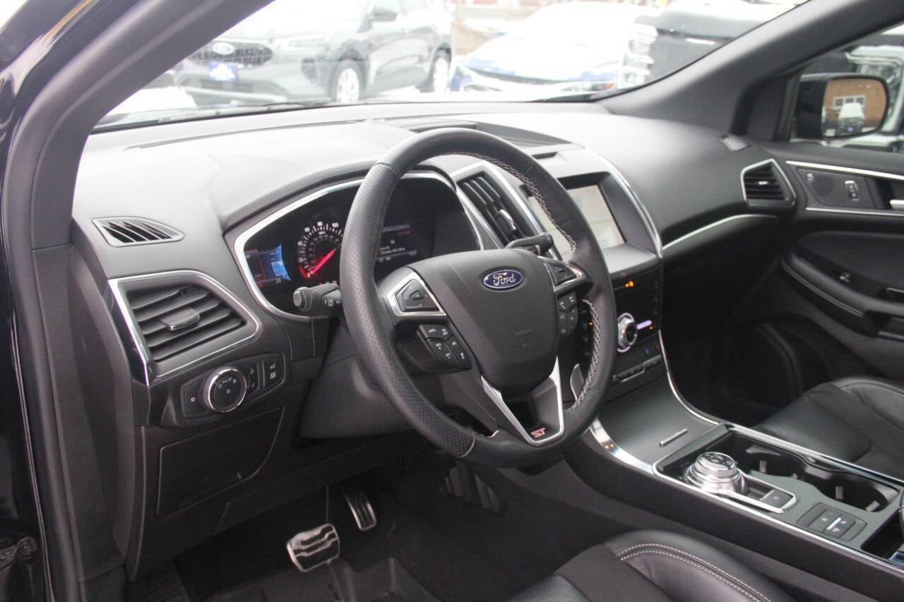 2020 Ford Edge ST AWD 4dr Crossover