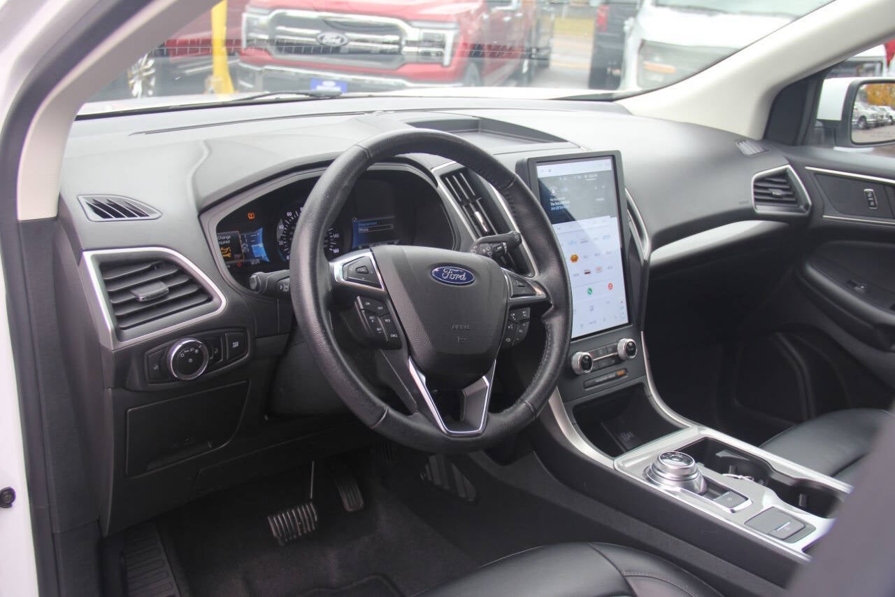 2023 Ford Edge SEL AWD 4dr Crossover