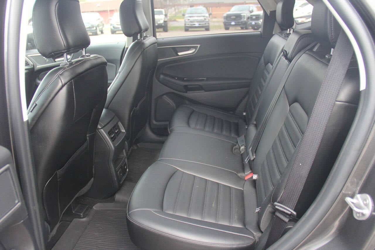 2020 Ford Edge SEL AWD 4dr Crossover