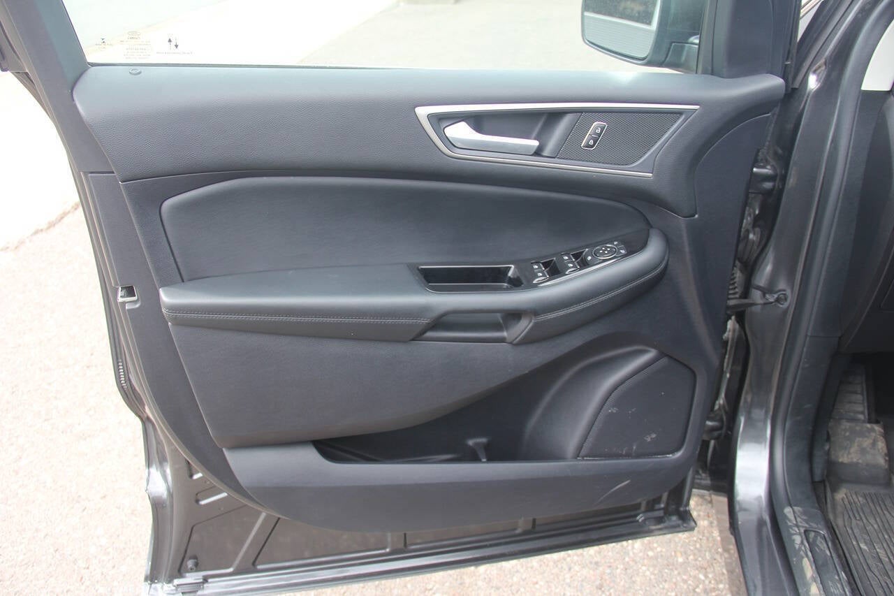 2020 Ford Edge SEL AWD 4dr Crossover
