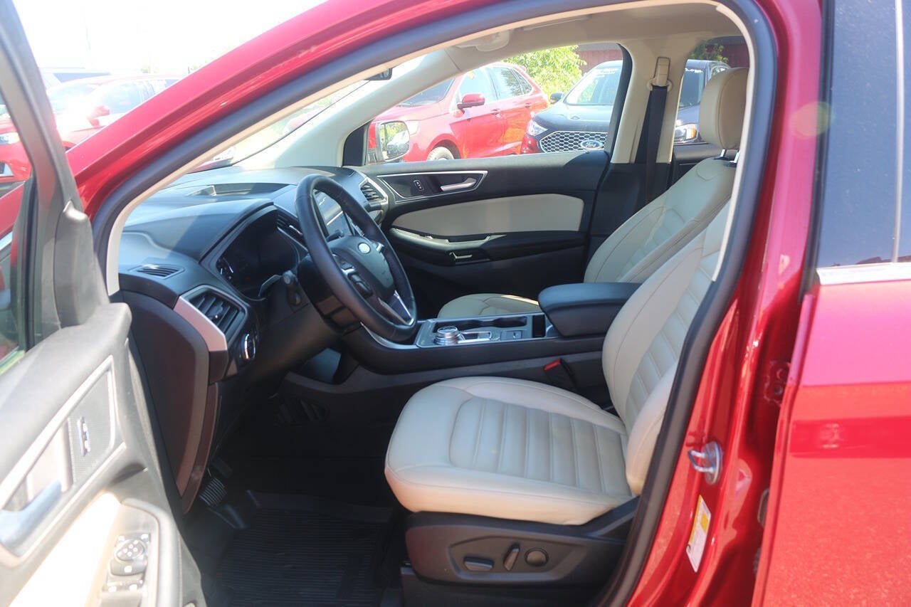2023 Ford Edge SEL AWD 4dr Crossover