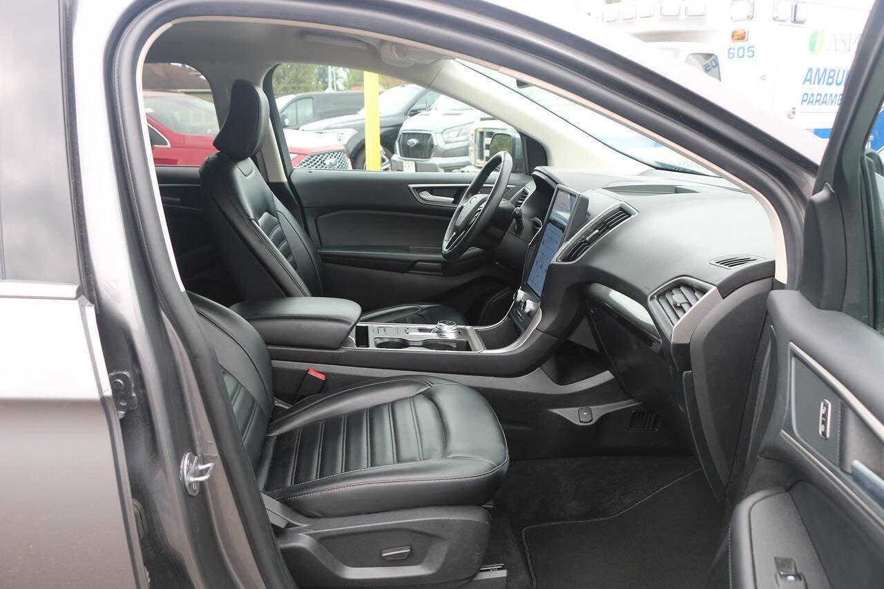 2024 Ford Edge SEL AWD 4dr SUV