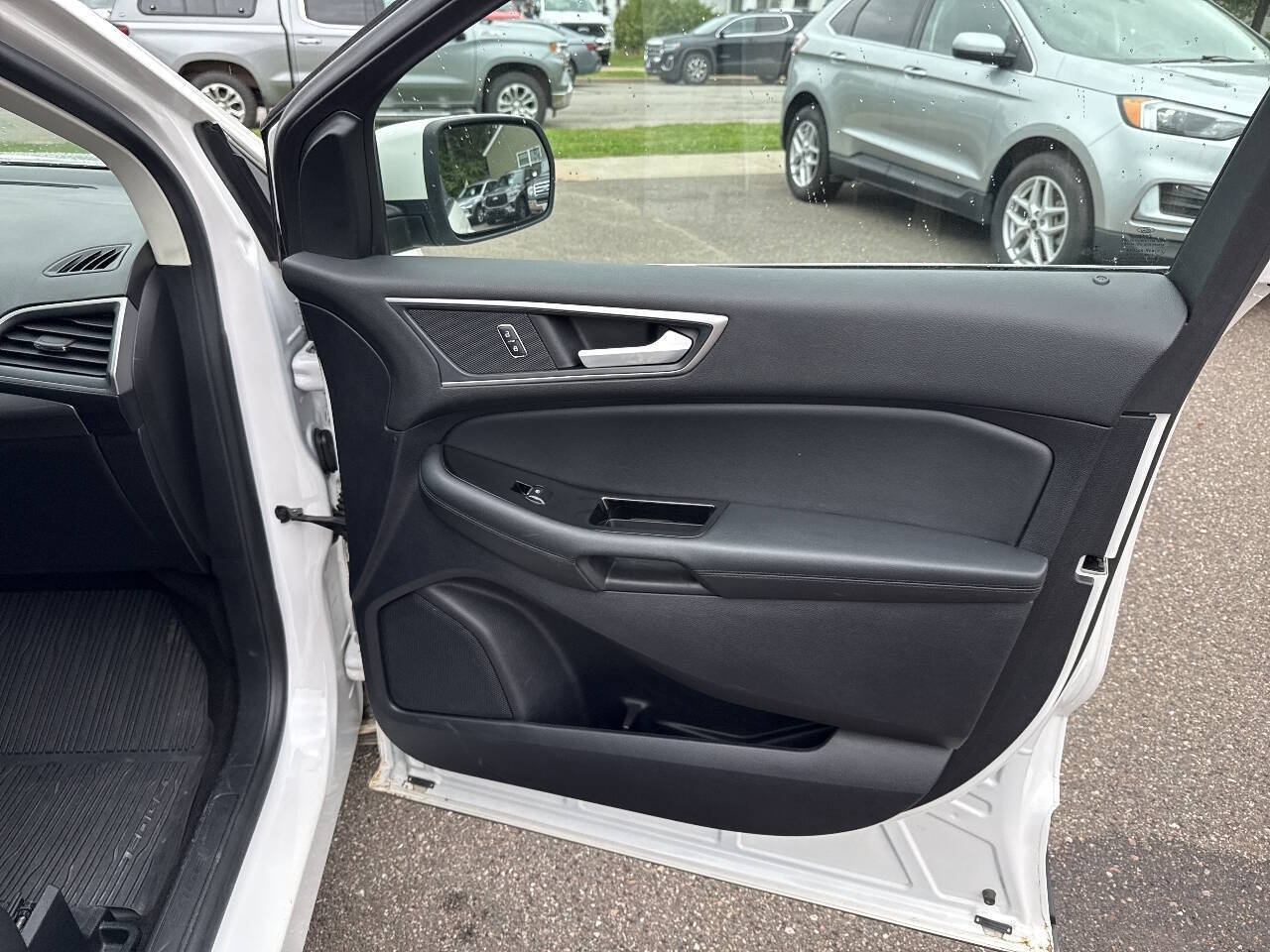 2019 Ford Edge SEL AWD 4dr Crossover