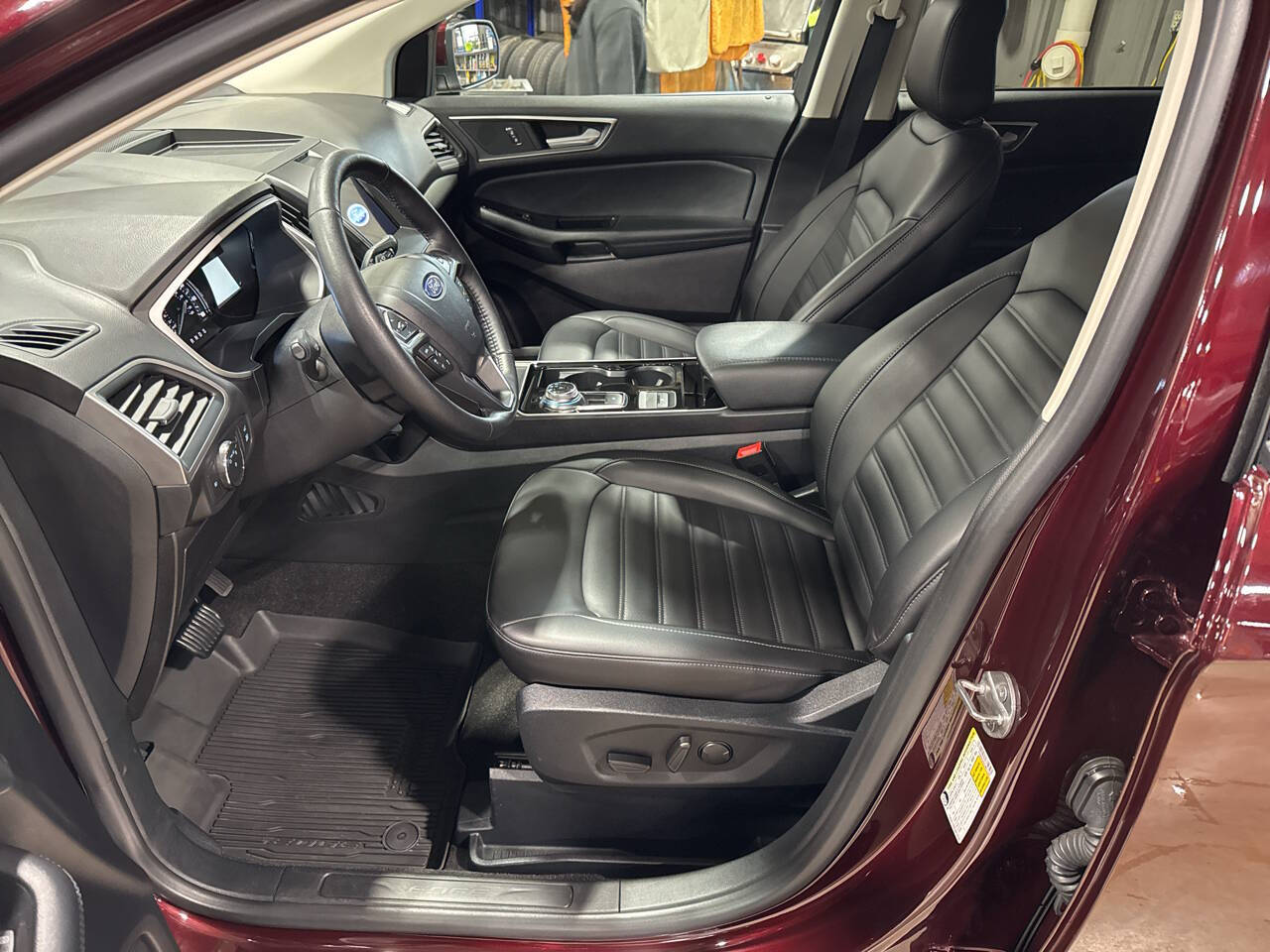2020 Ford Edge SEL AWD 4dr Crossover
