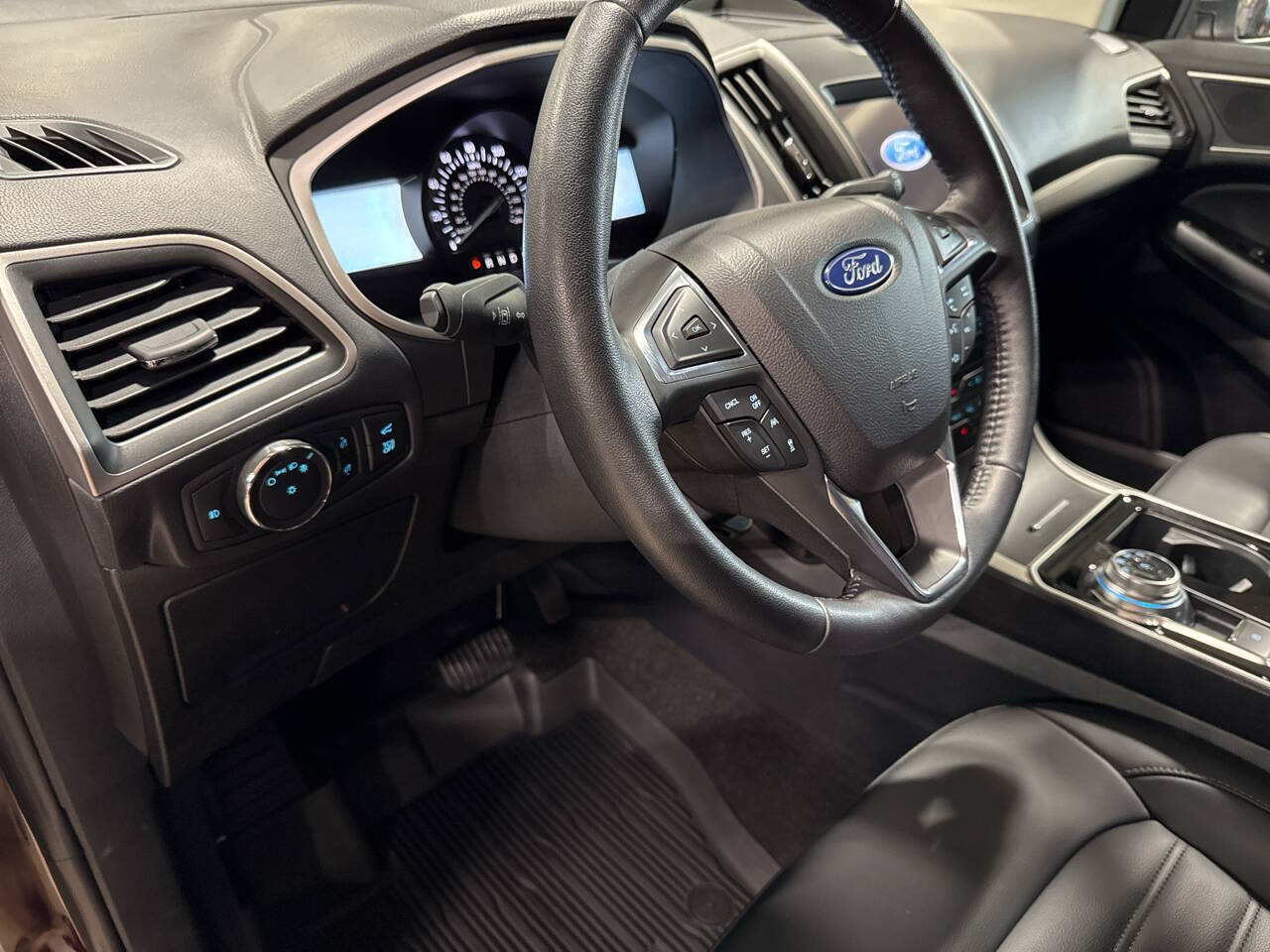 2020 Ford Edge SEL AWD 4dr Crossover
