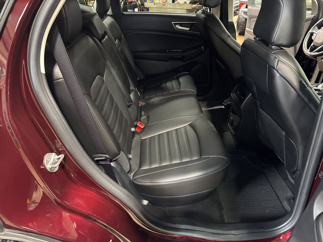 2020 Ford Edge SEL AWD 4dr Crossover
