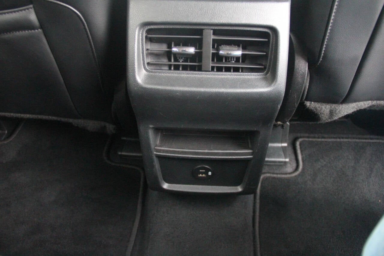 2022 Ford Edge SEL AWD 4dr Crossover