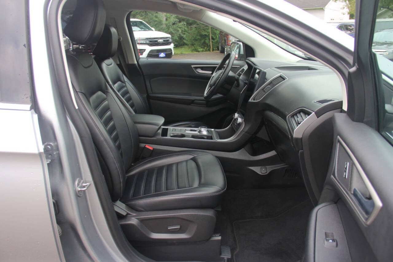 2022 Ford Edge SEL AWD 4dr Crossover