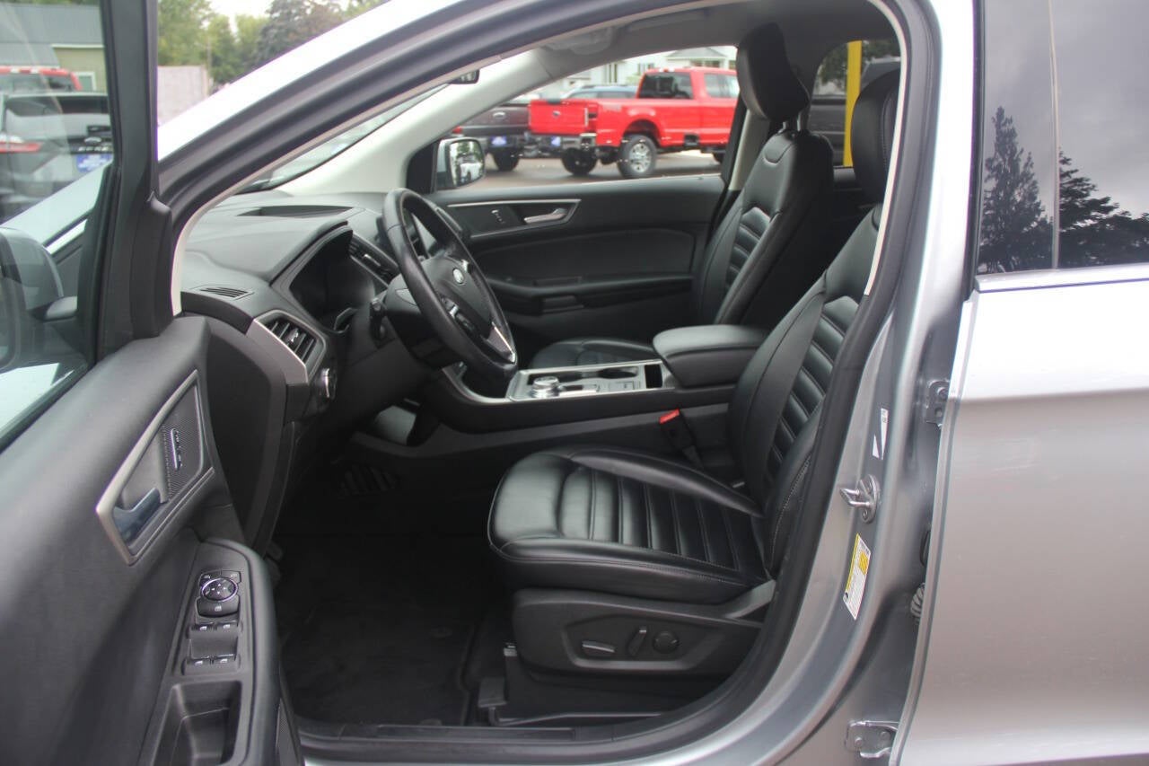 2022 Ford Edge SEL AWD 4dr Crossover