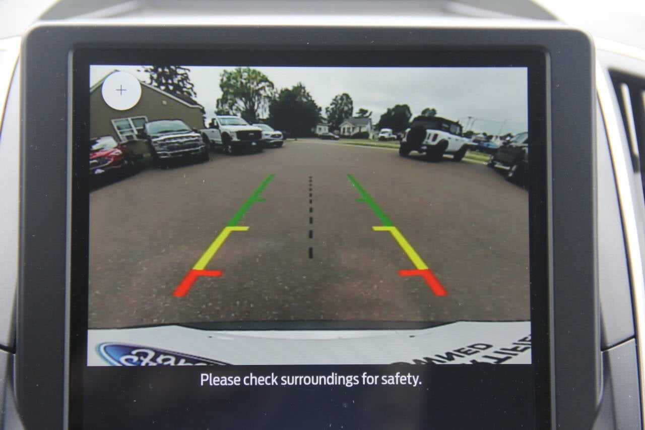 2022 Ford Edge SEL AWD 4dr Crossover