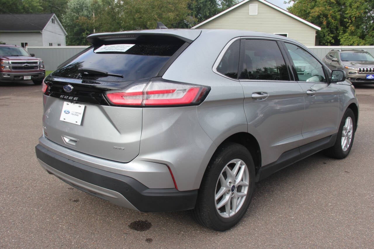 2022 Ford Edge SEL AWD 4dr Crossover