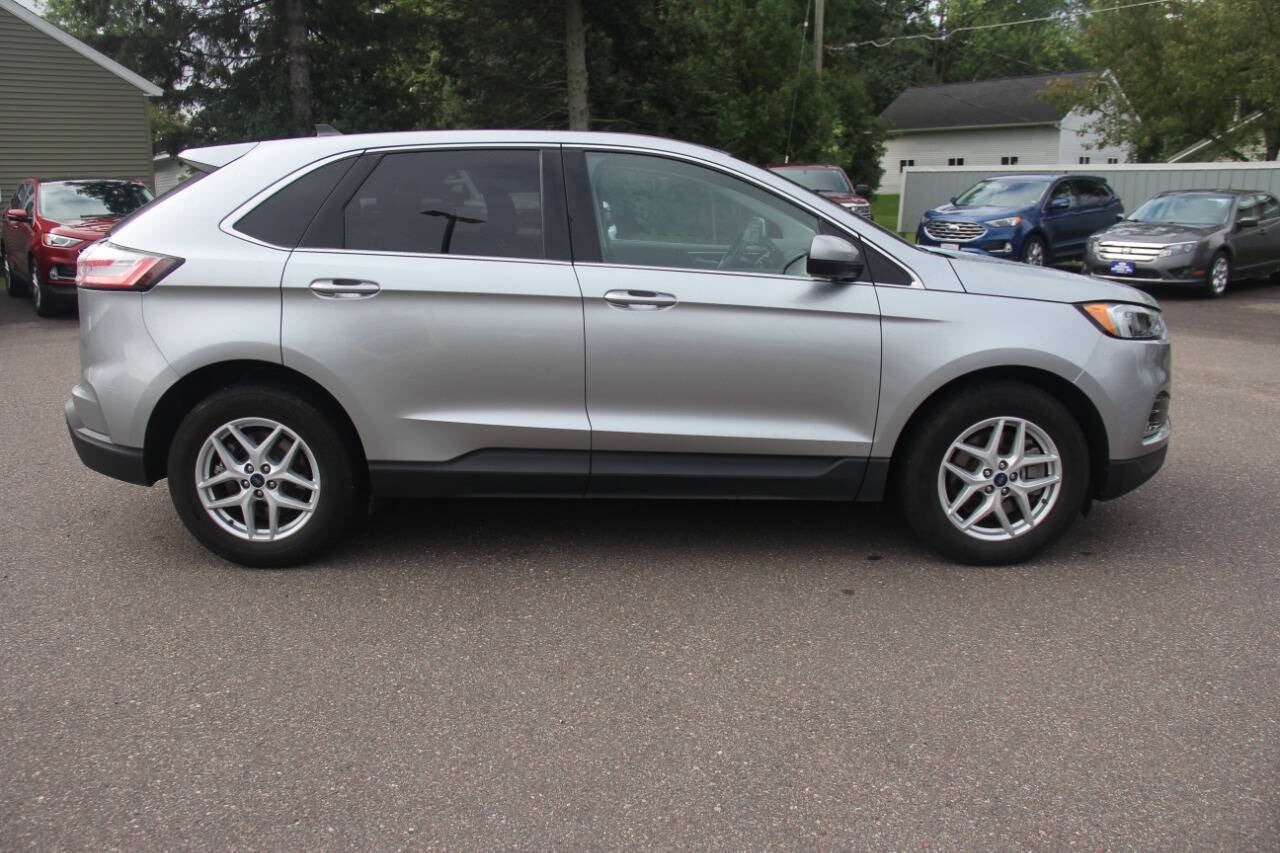 2022 Ford Edge SEL AWD 4dr Crossover