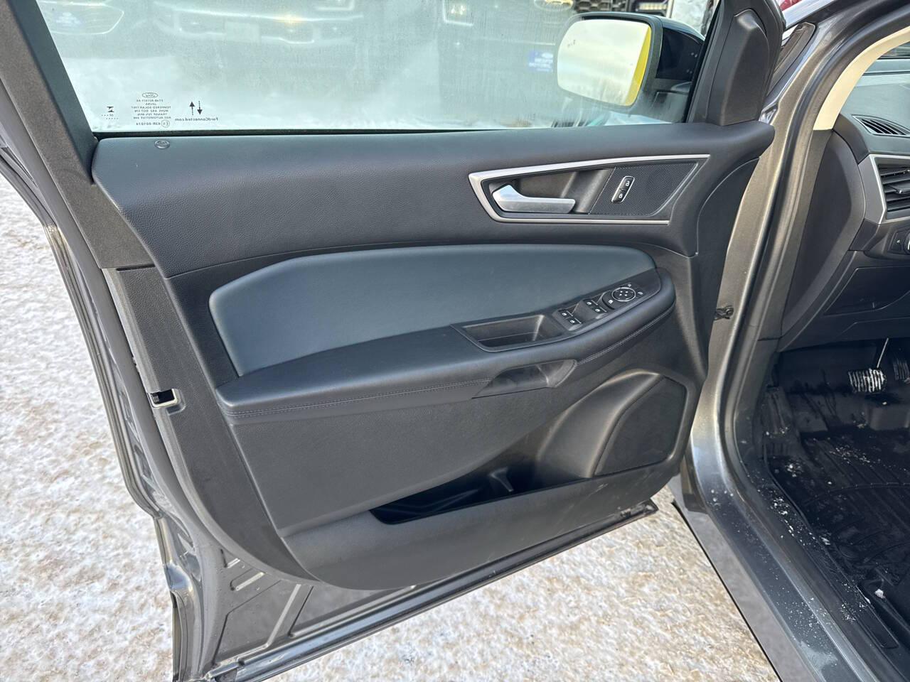 2022 Ford Edge SEL AWD 4dr Crossover