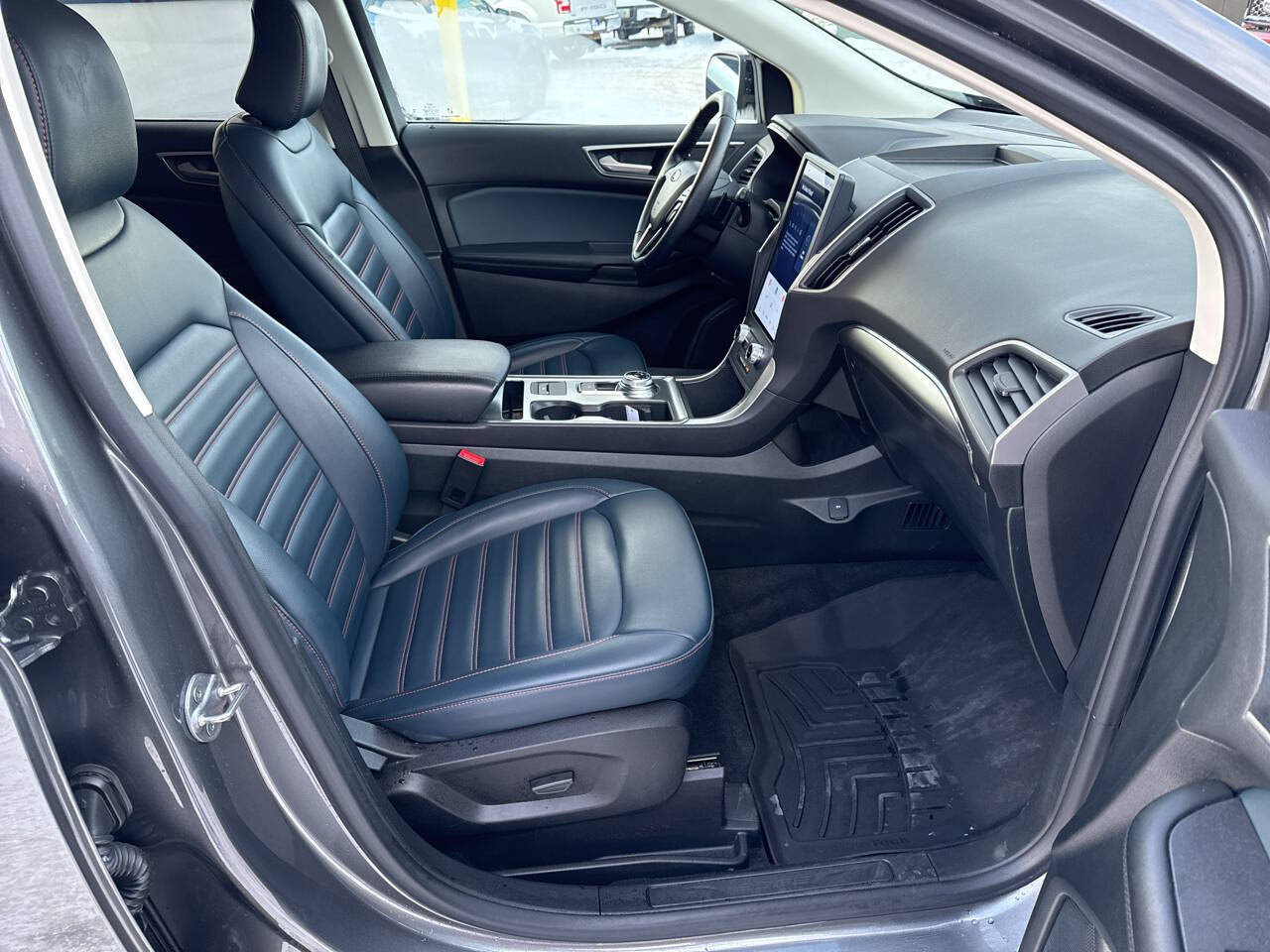 2022 Ford Edge SEL AWD 4dr Crossover