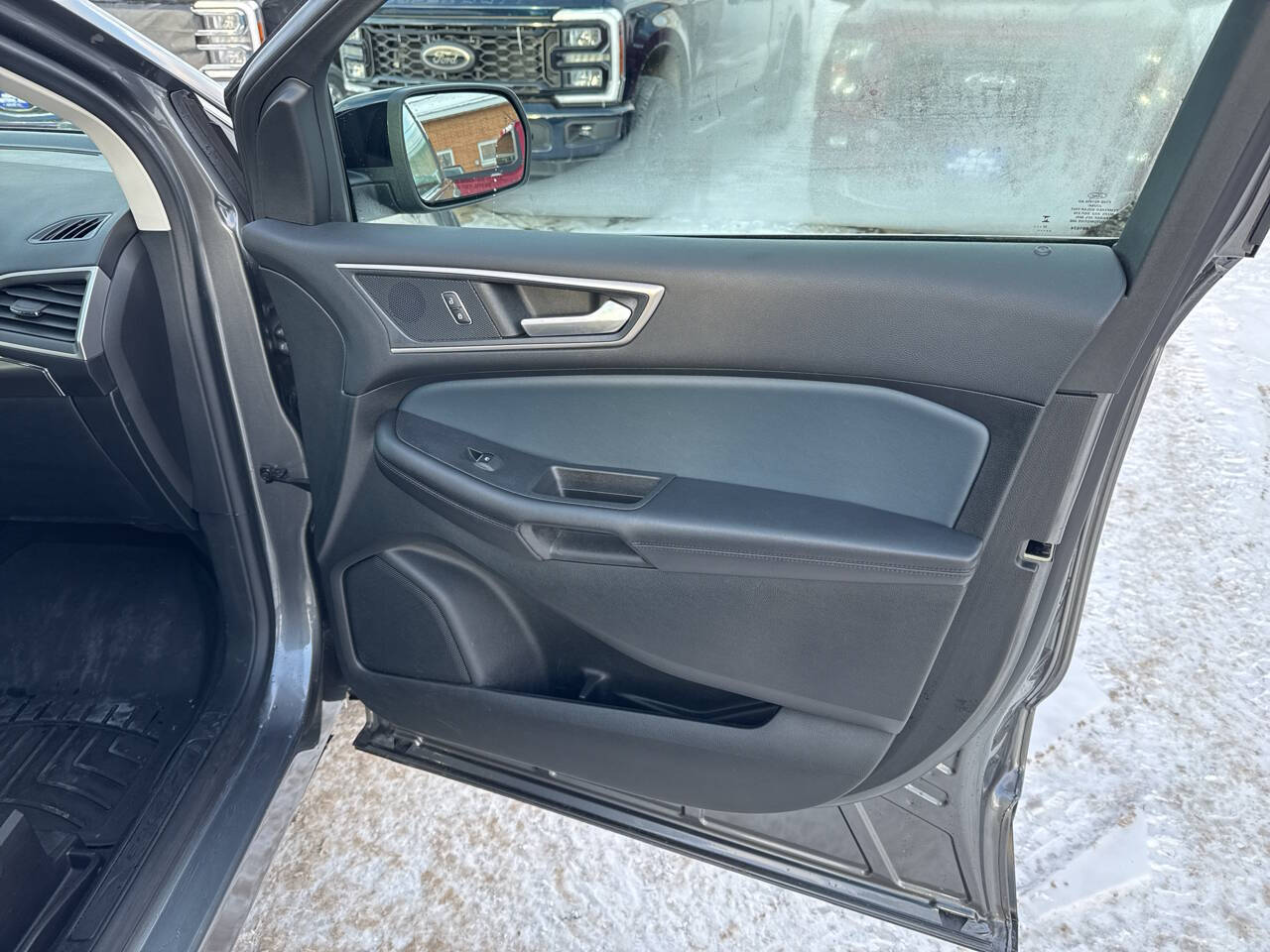 2022 Ford Edge SEL AWD 4dr Crossover