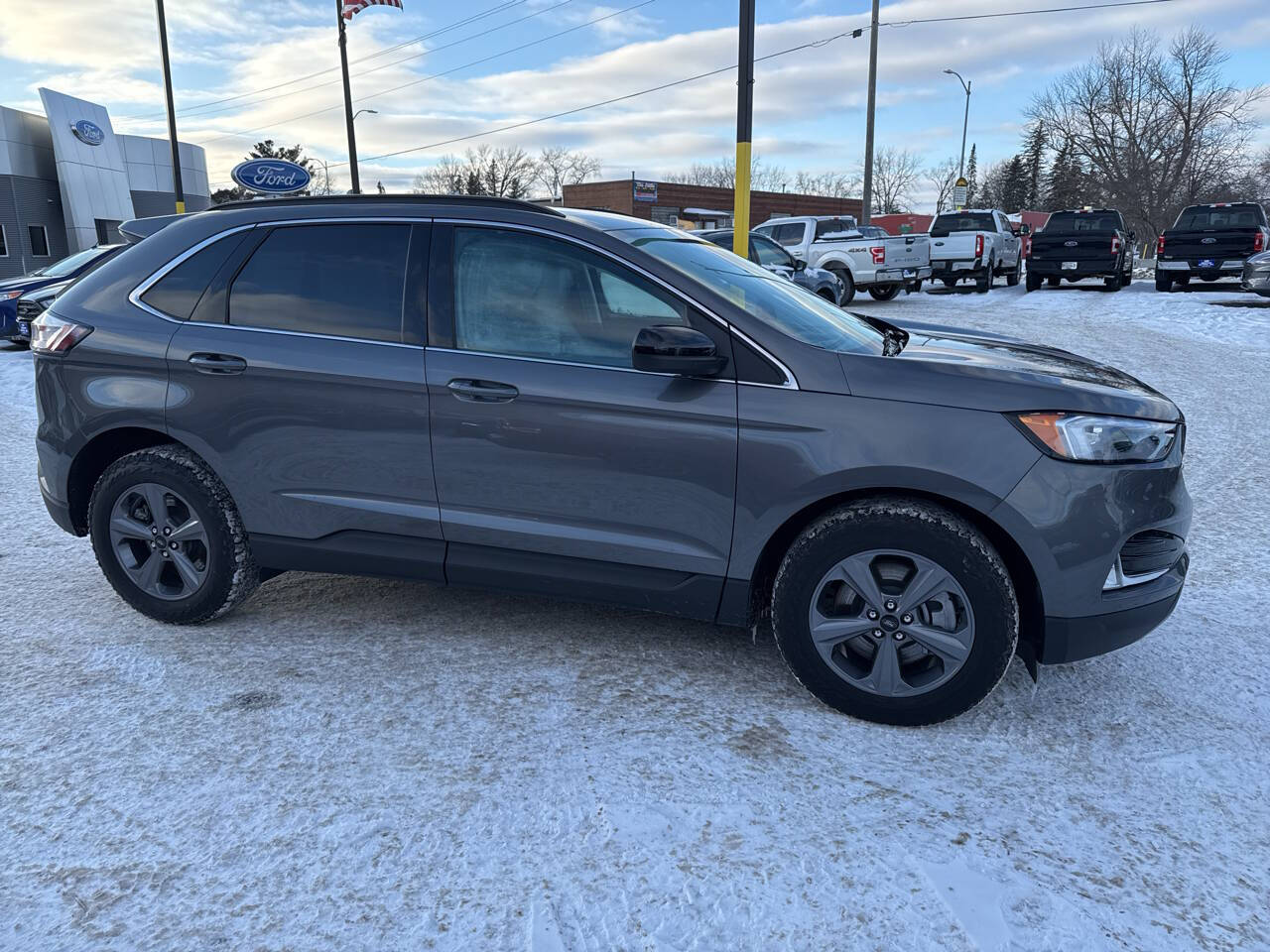 2022 Ford Edge SEL AWD 4dr Crossover