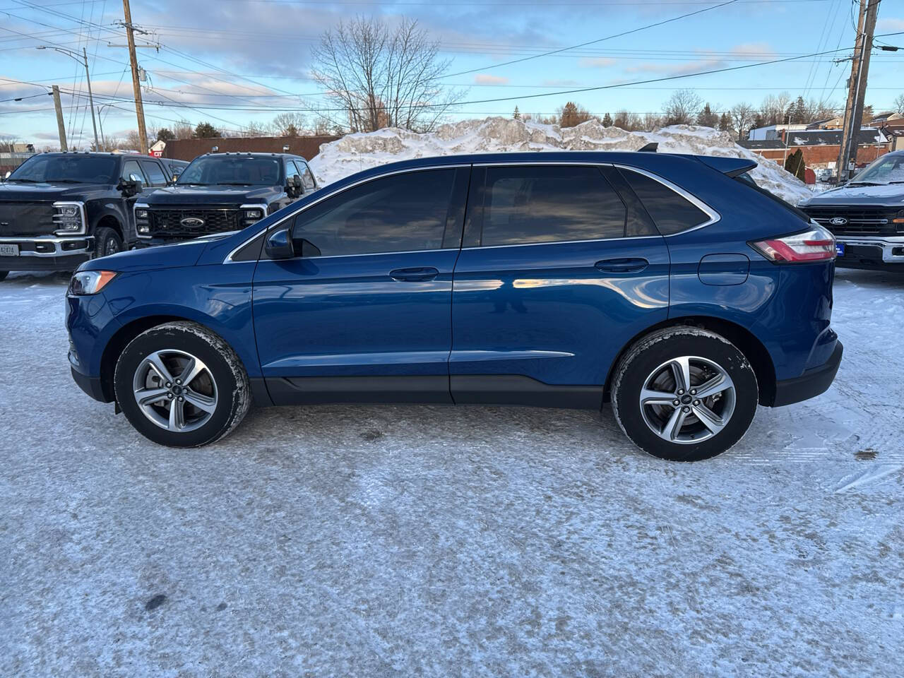 2023 Ford Edge SEL AWD 4dr Crossover