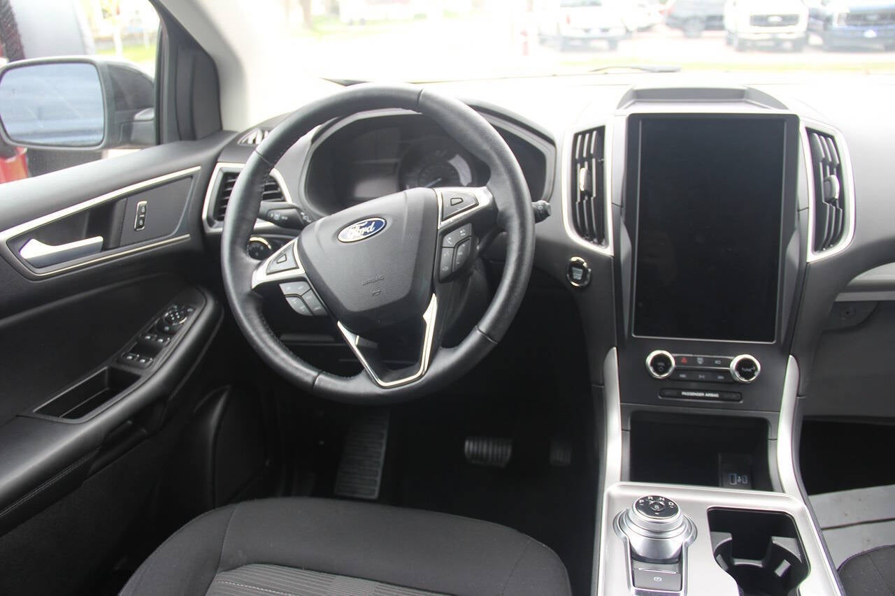 2024 Ford Edge SEL AWD 4dr SUV