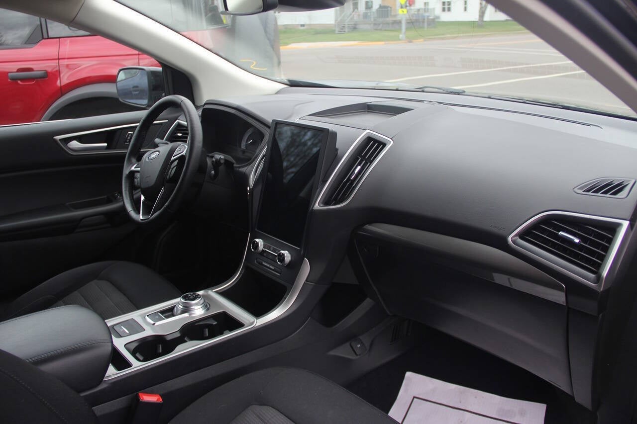 2024 Ford Edge SEL AWD 4dr SUV