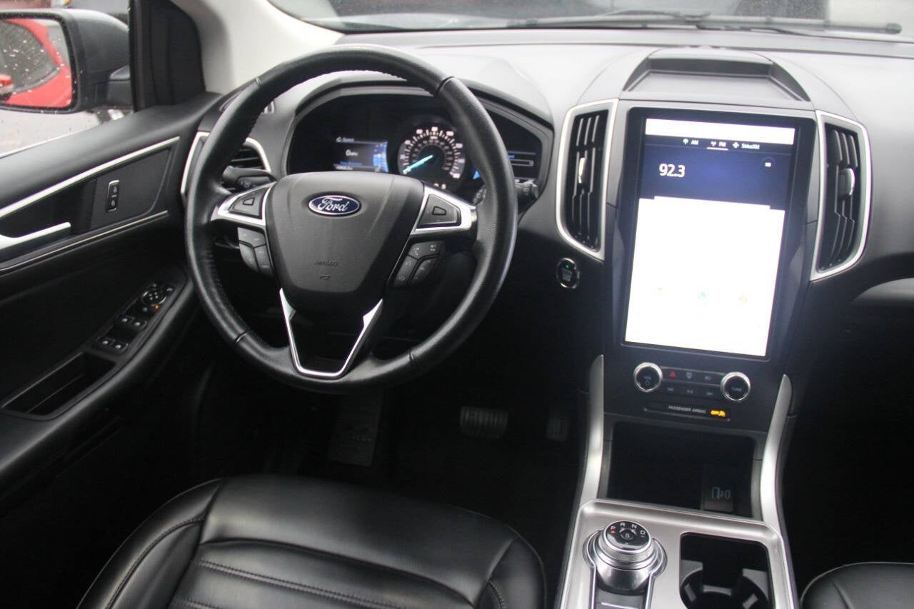 2023 Ford Edge SEL AWD 4dr Crossover