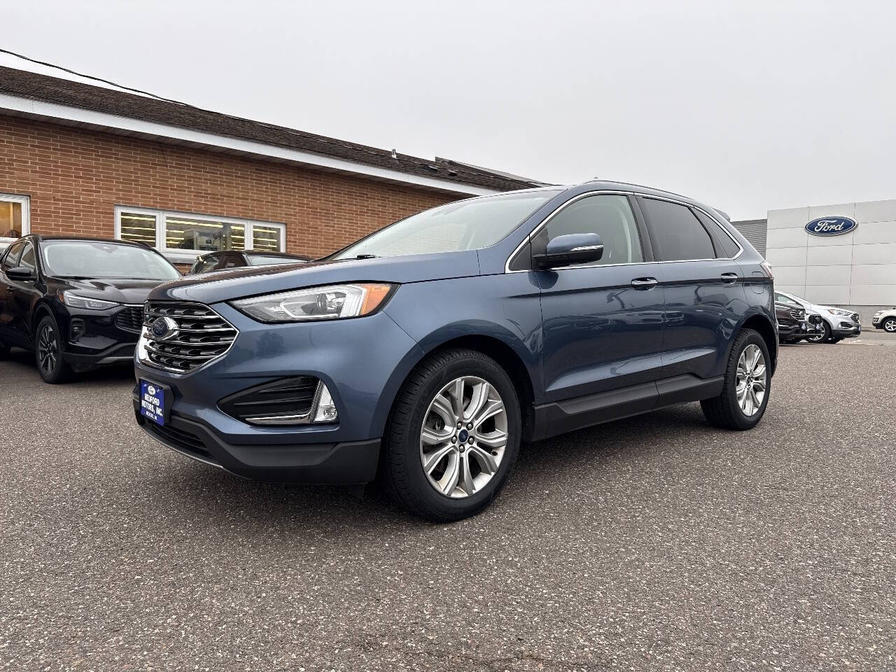 2019 Ford Edge Titanium AWD 4dr Crossover
