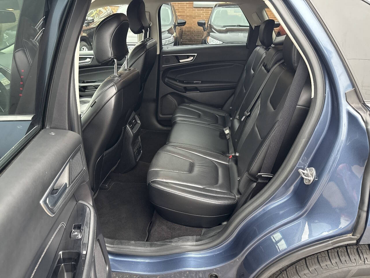 2019 Ford Edge Titanium AWD 4dr Crossover