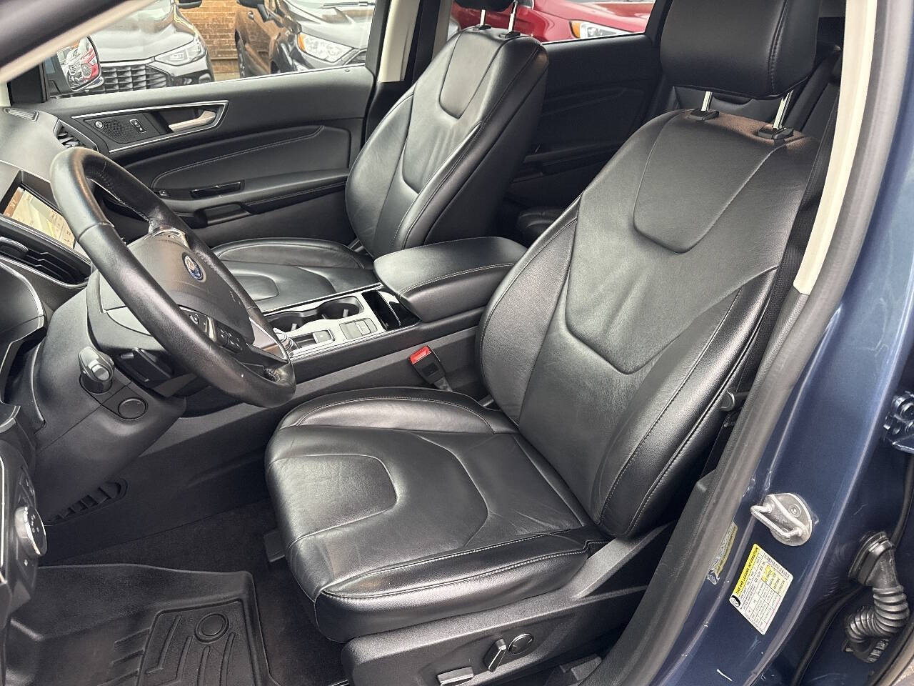 2019 Ford Edge Titanium AWD 4dr Crossover