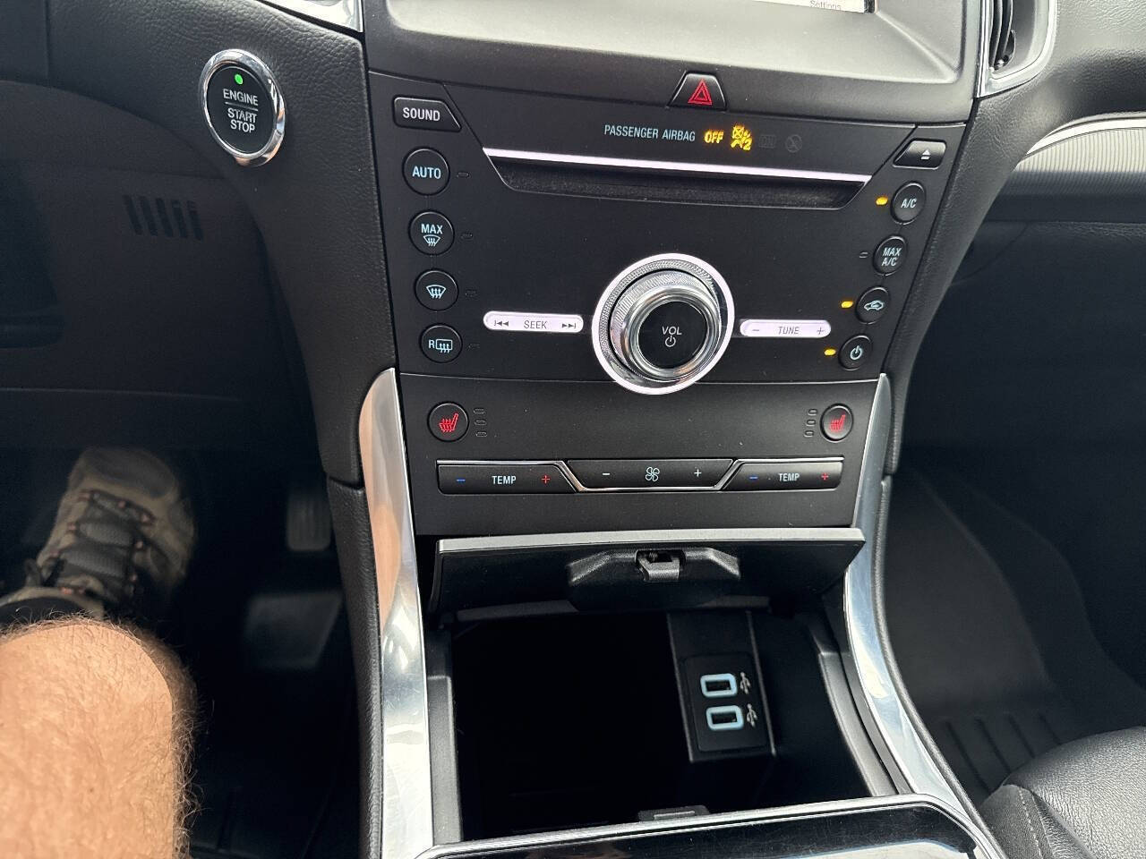 2019 Ford Edge Titanium AWD 4dr Crossover