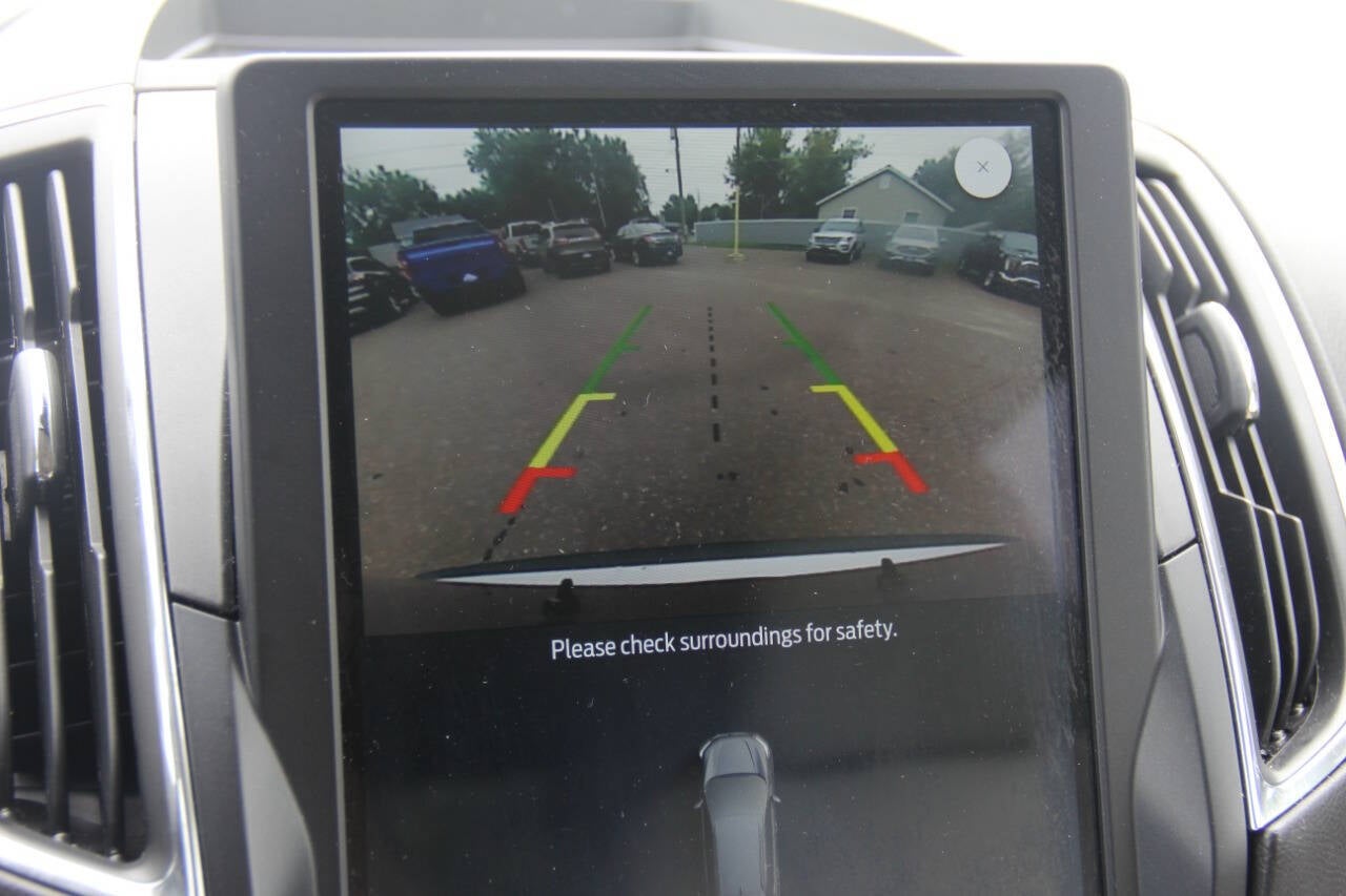 2022 Ford Edge Titanium AWD 4dr Crossover