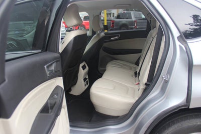 2022 Ford Edge Titanium AWD 4dr Crossover