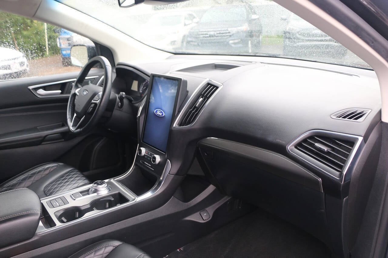 2024 Ford Edge Titanium AWD 4dr SUV