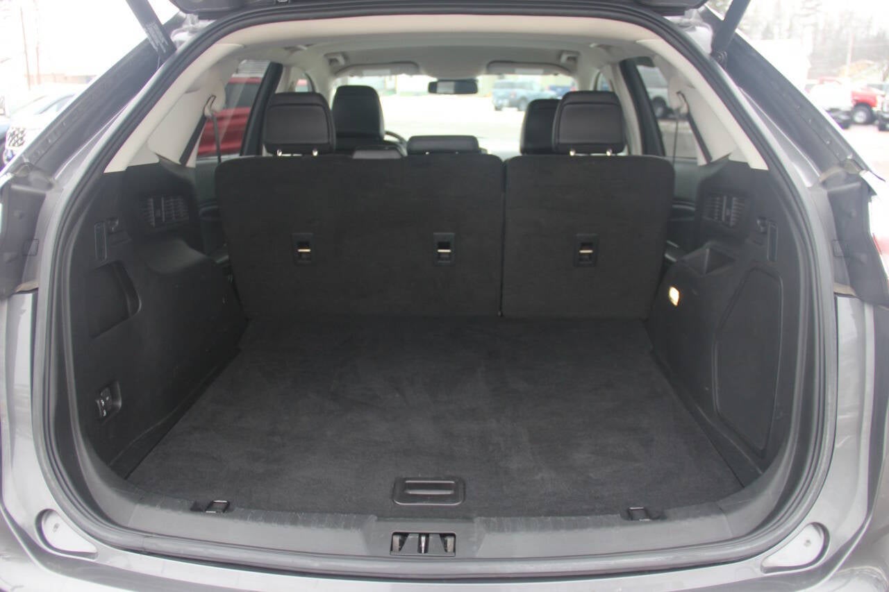 2022 Ford Edge Titanium AWD 4dr Crossover