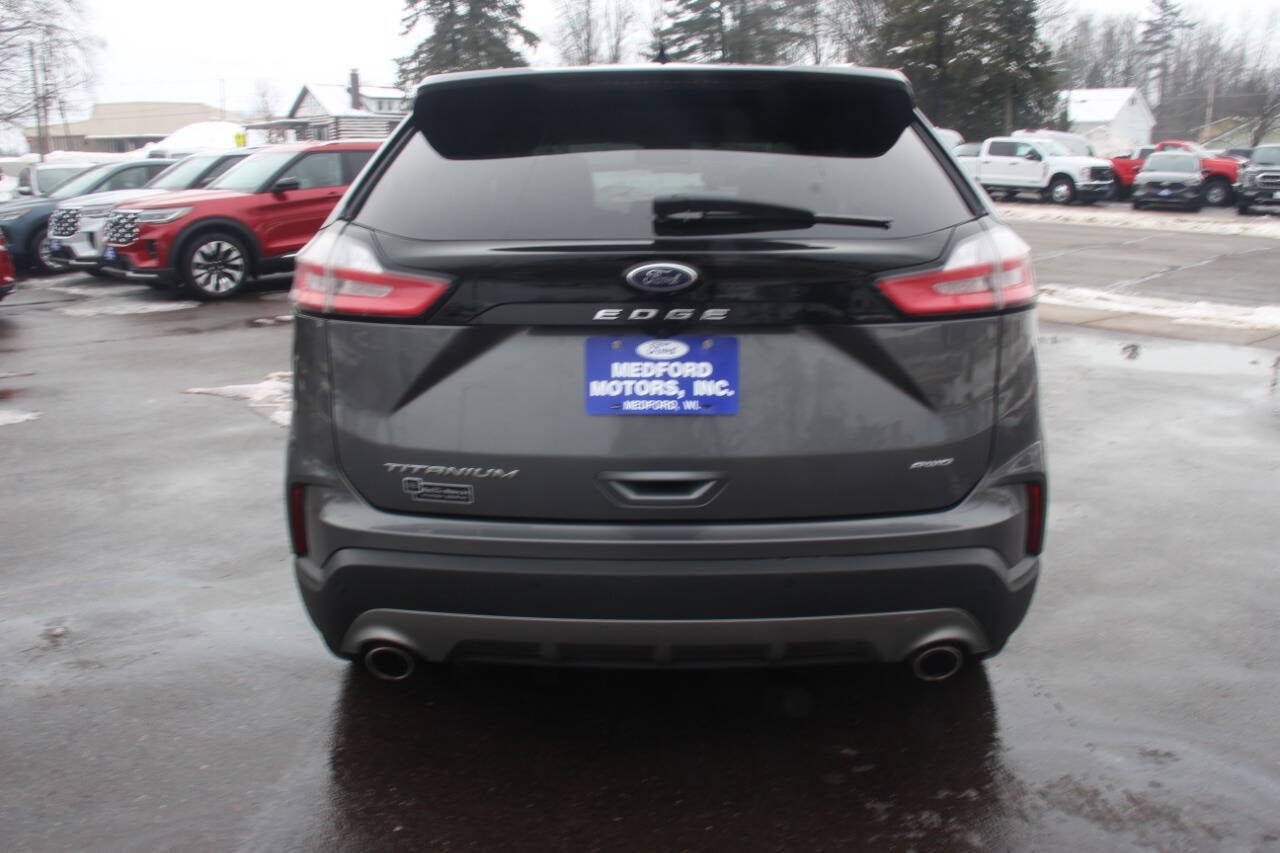 2022 Ford Edge Titanium AWD 4dr Crossover