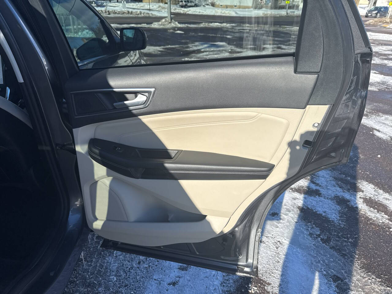 2024 Ford Edge Titanium AWD 4dr SUV