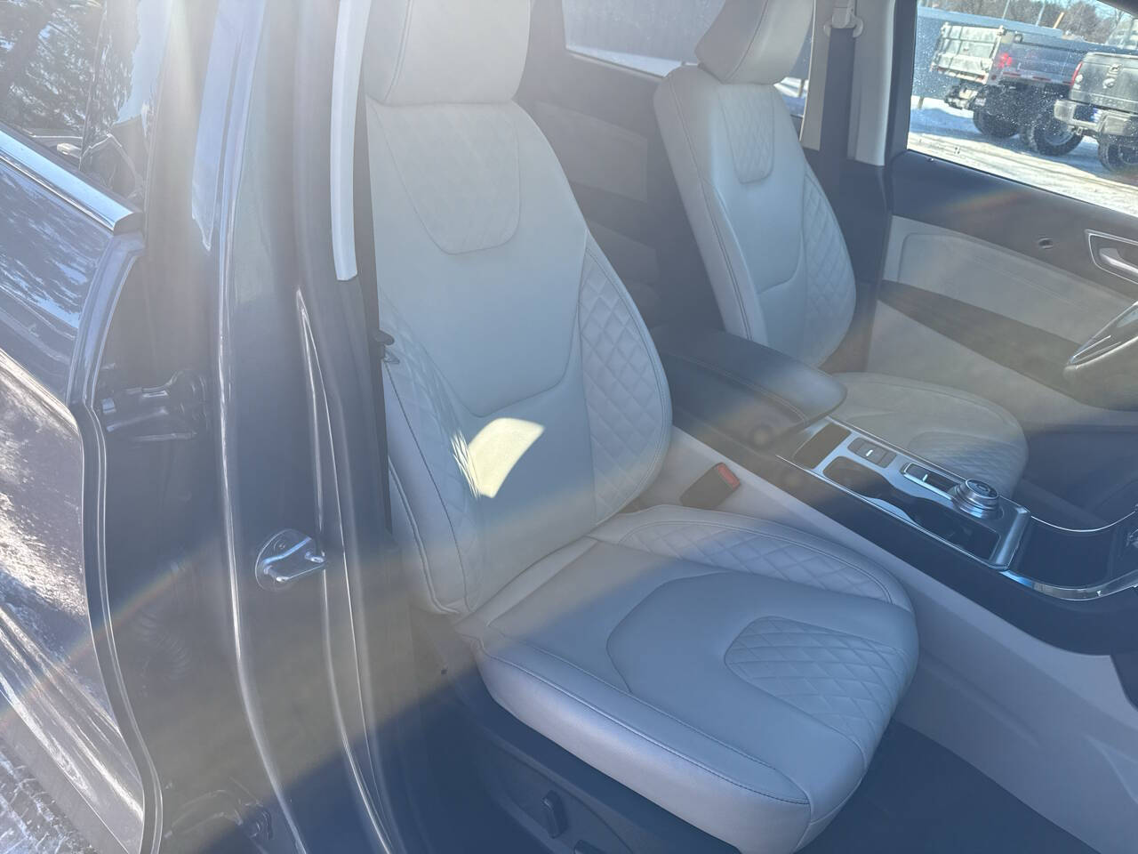 2024 Ford Edge Titanium AWD 4dr SUV