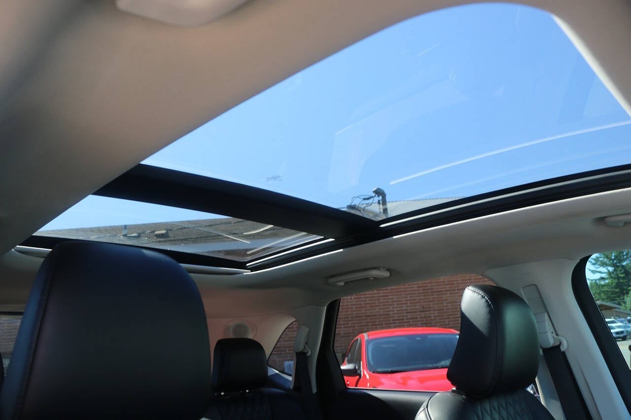 2024 Ford Edge Titanium AWD 4dr SUV