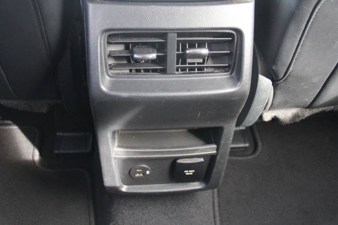 2022 Ford Edge Titanium AWD 4dr Crossover